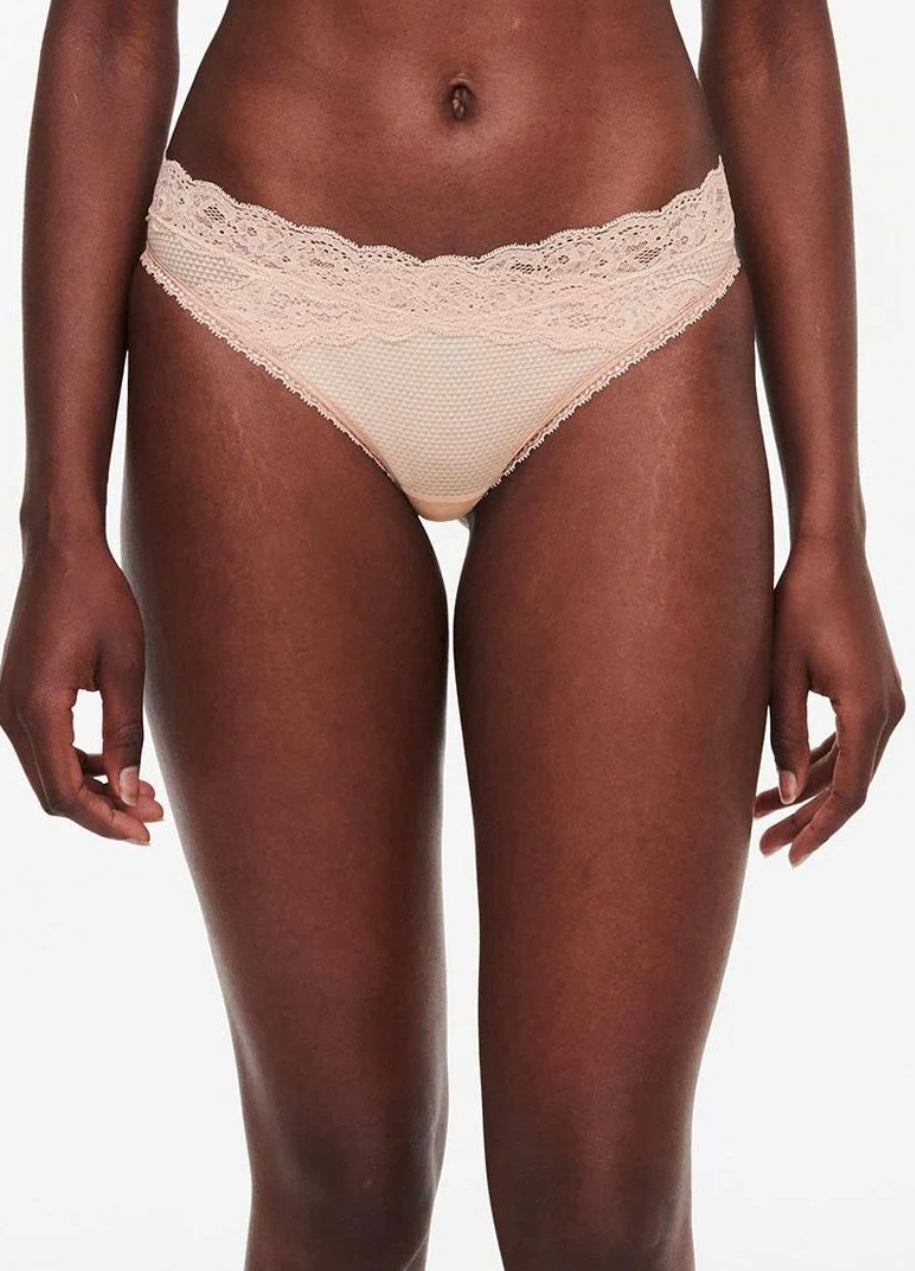 Passionata - Tanga Brooklyn en dentelle - beige