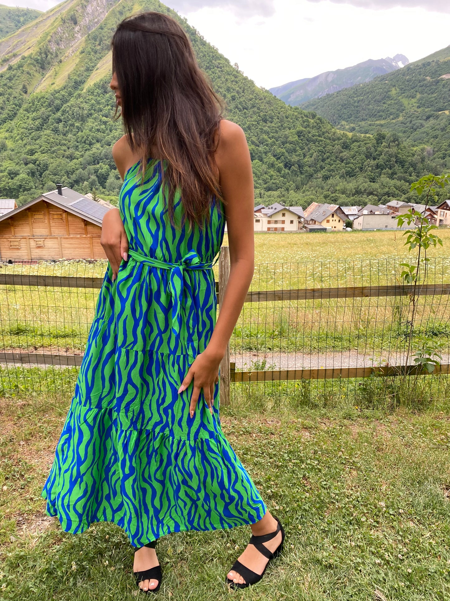 Robe longue fluide à imprimé sauvage