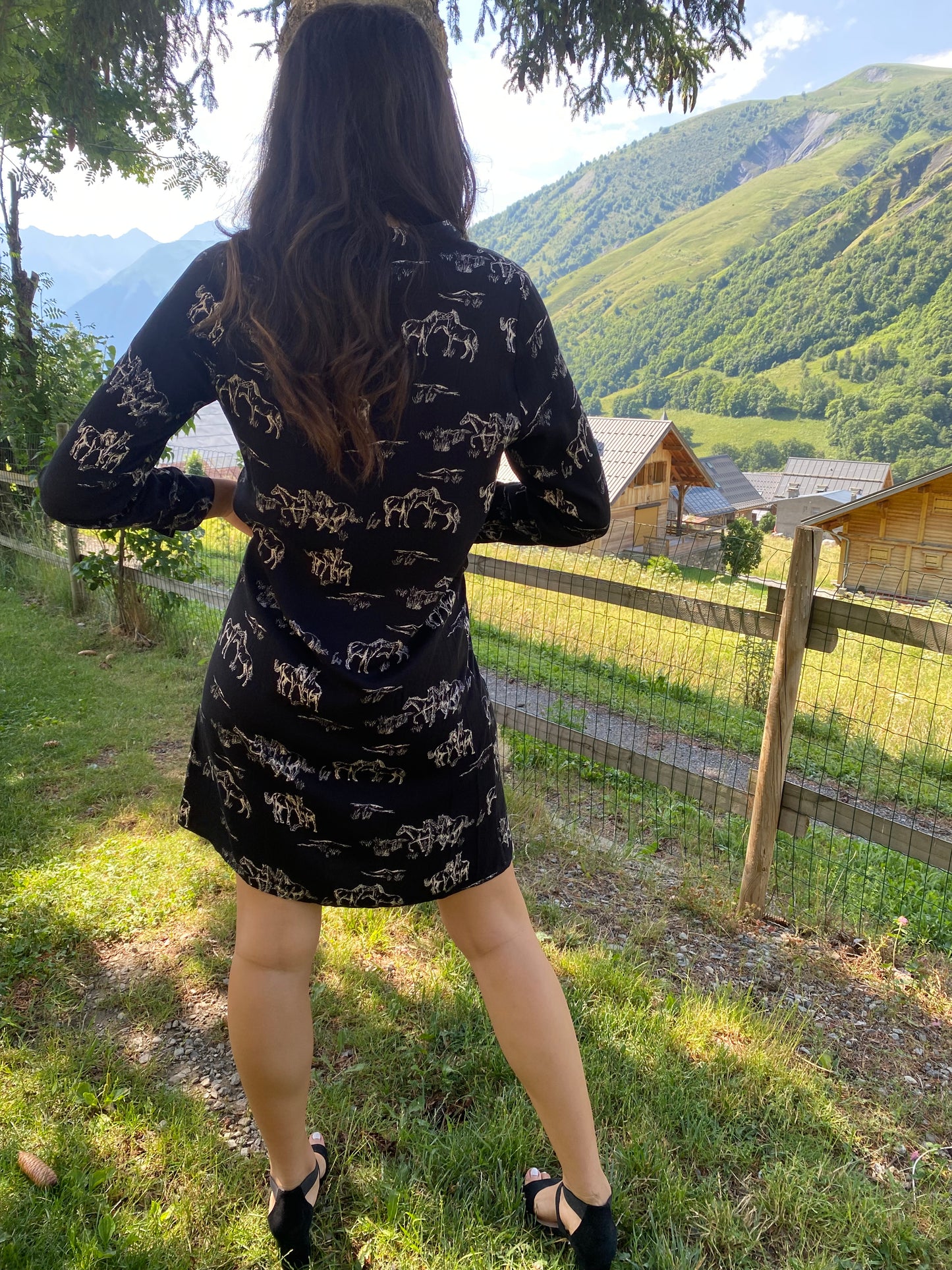 Robe droite Payant Noir -Femme - La Fée Maraboutee